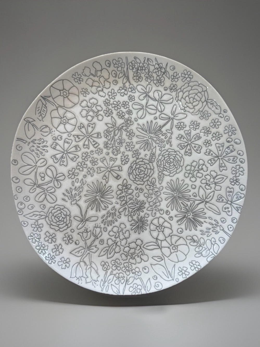 Two 11” cream Gray Floral Stoneware Dinner Plates Embossed Modern Cottage